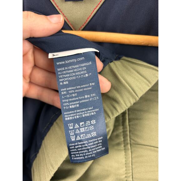 Tommy Hilfiger Men’s XS Olive Green Bomber Jacket Zip Front Lightweight - Picture 2 of 9